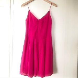 Joie - NWOT 100% silk dress, sizeXS,bright magenta